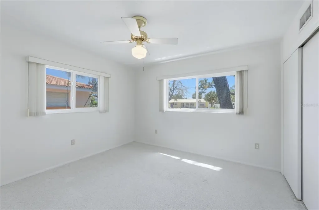 5108 Sandy Shore Avenue Sarasota FL 34242