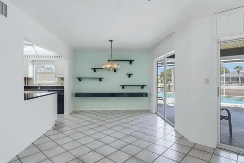 5108 Sandy Shore Avenue Sarasota FL 34242