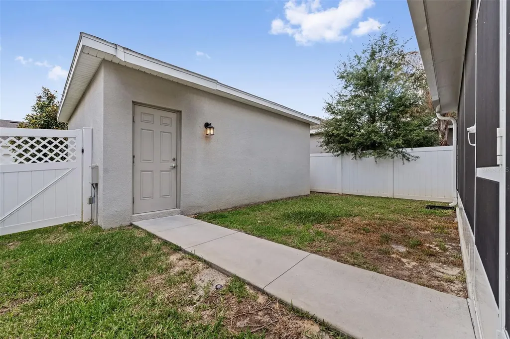 13023 Inkwell Alley Winter Garden FL 34787