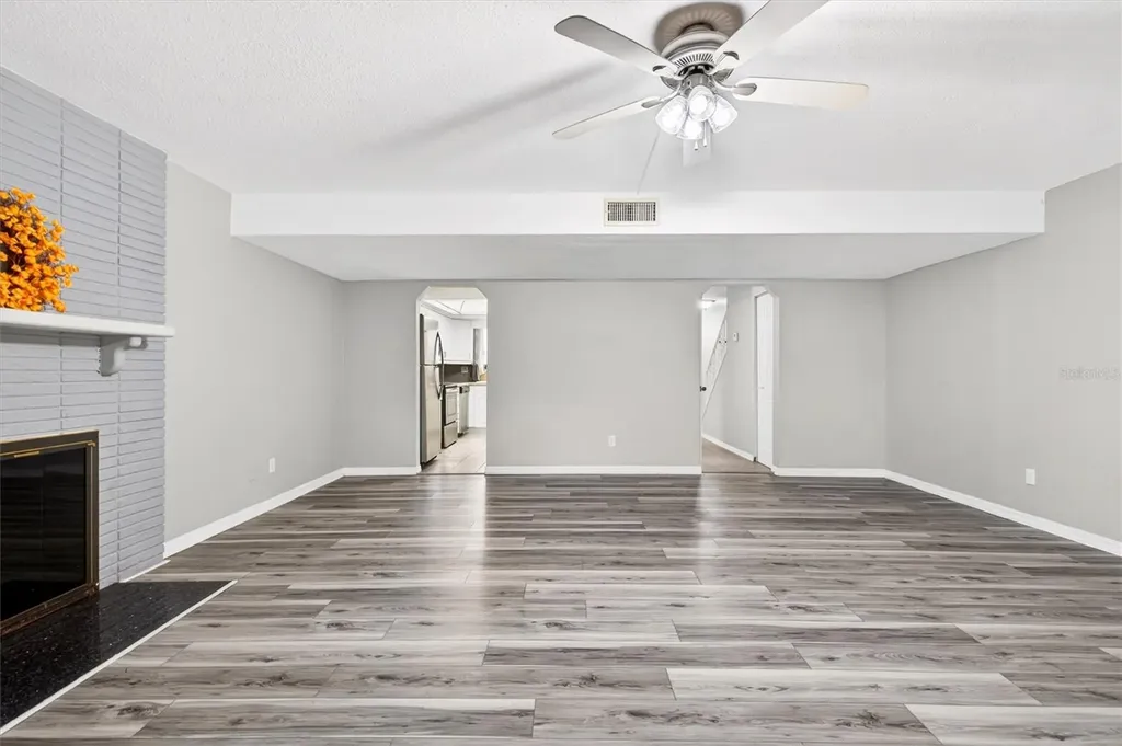 2250 S Palmetto Avenue South Daytona FL 32119