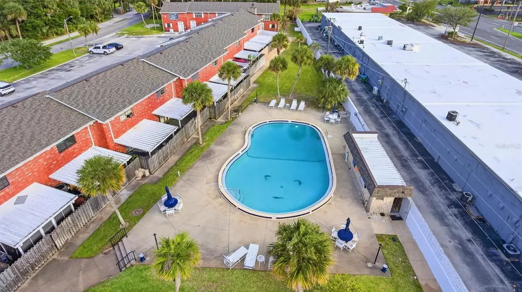 2250 S Palmetto Avenue South Daytona FL 32119