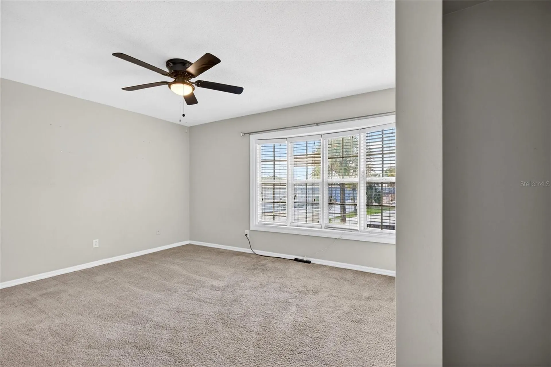 2250 S Palmetto Avenue South Daytona FL 32119