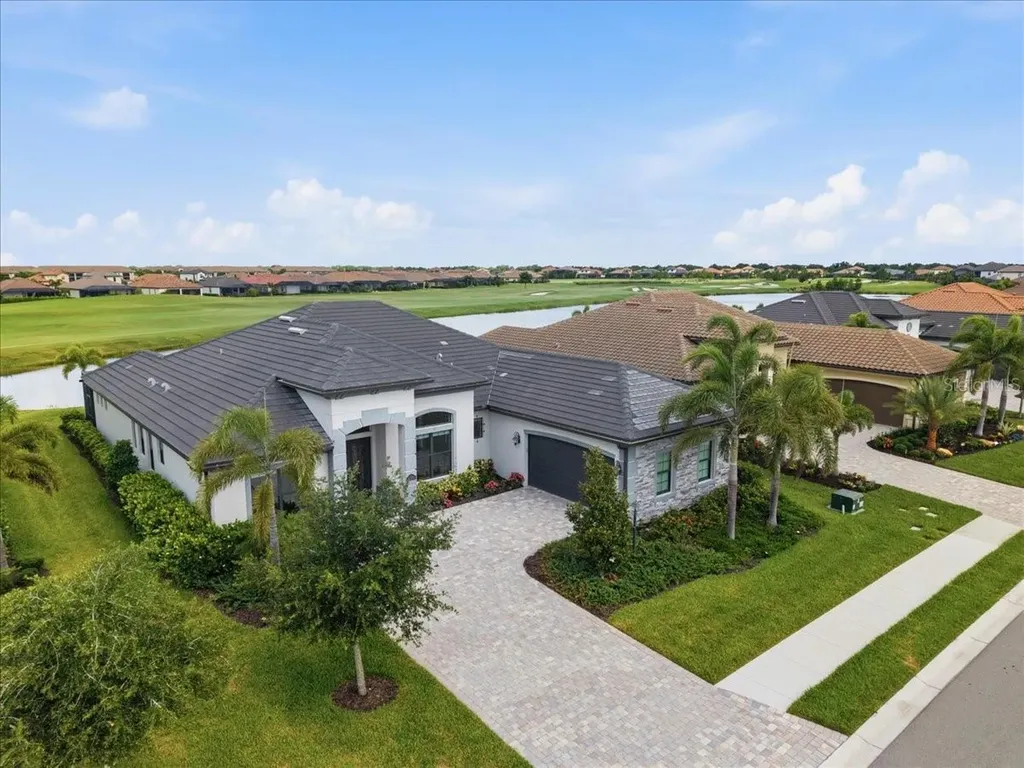5732 Mulligan Way Lakewood Ranch FL 34211