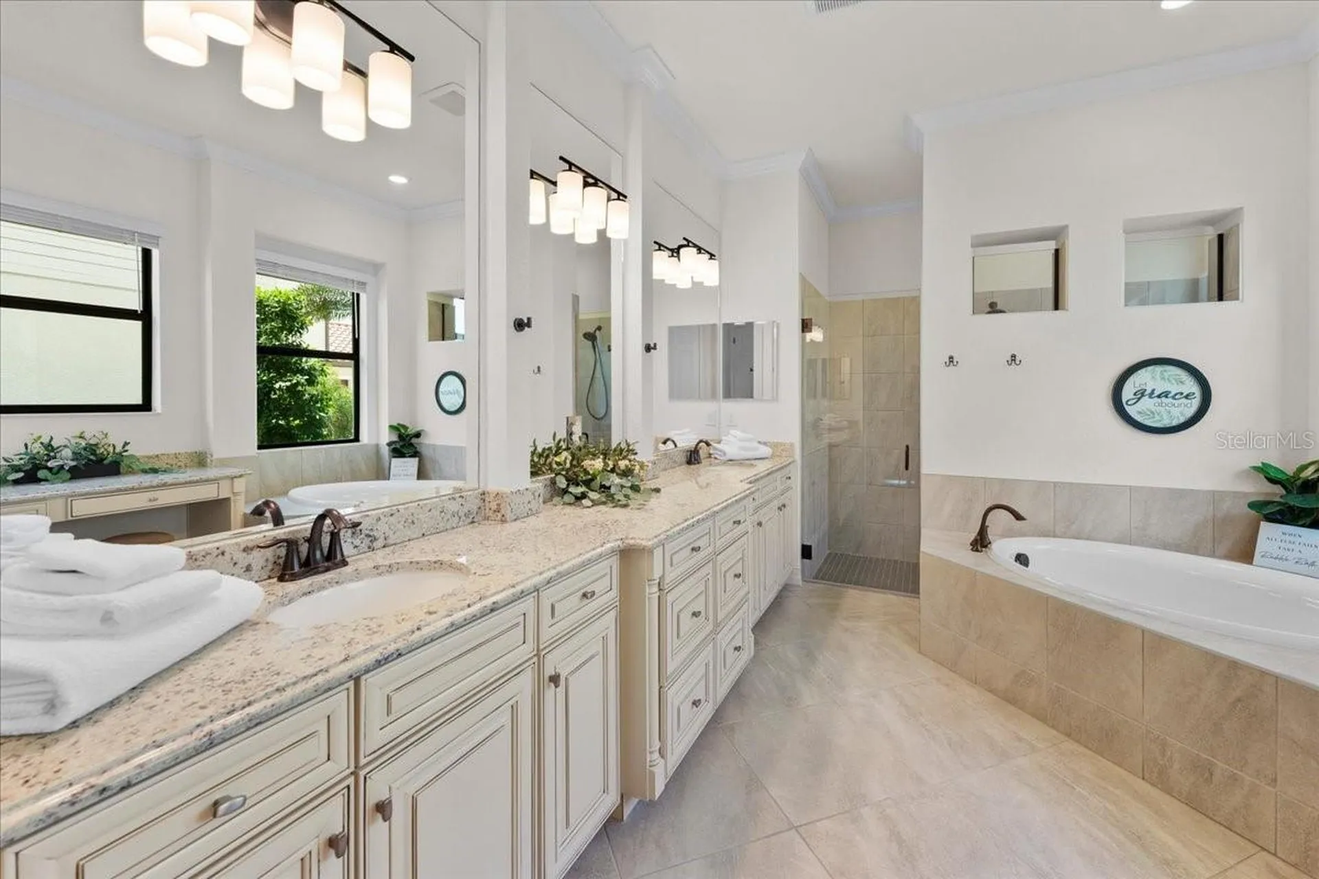 5732 Mulligan Way Lakewood Ranch FL 34211