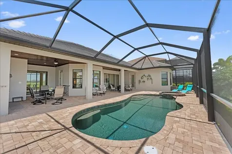 5732 Mulligan Way Lakewood Ranch FL 34211