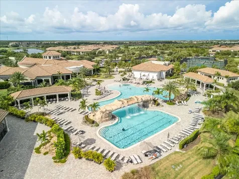 5732 Mulligan Way Lakewood Ranch FL 34211