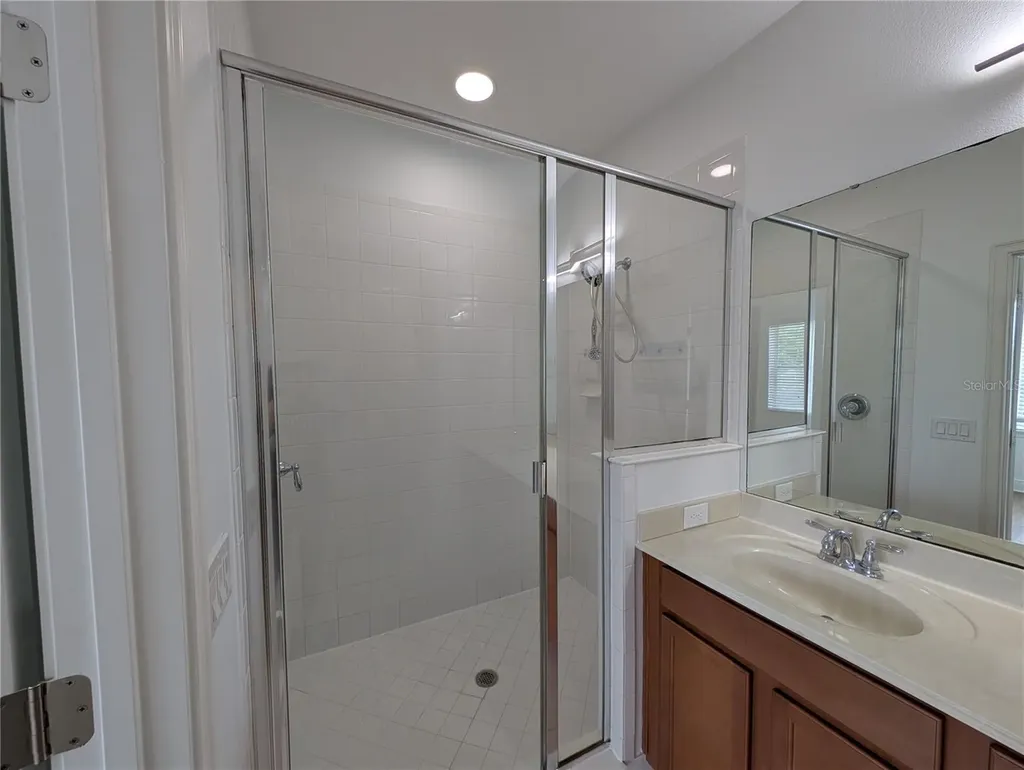 14236 Walcott Avenue Orlando FL 32827