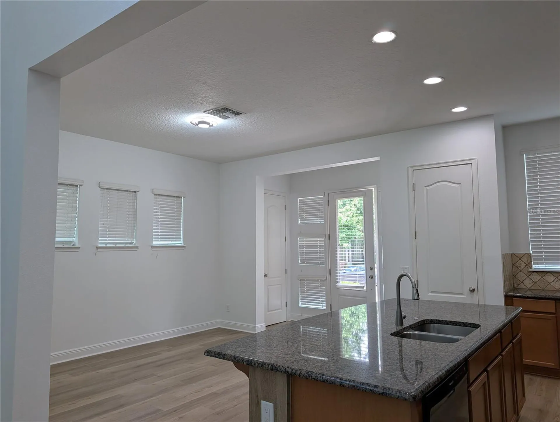 14236 Walcott Avenue Orlando FL 32827