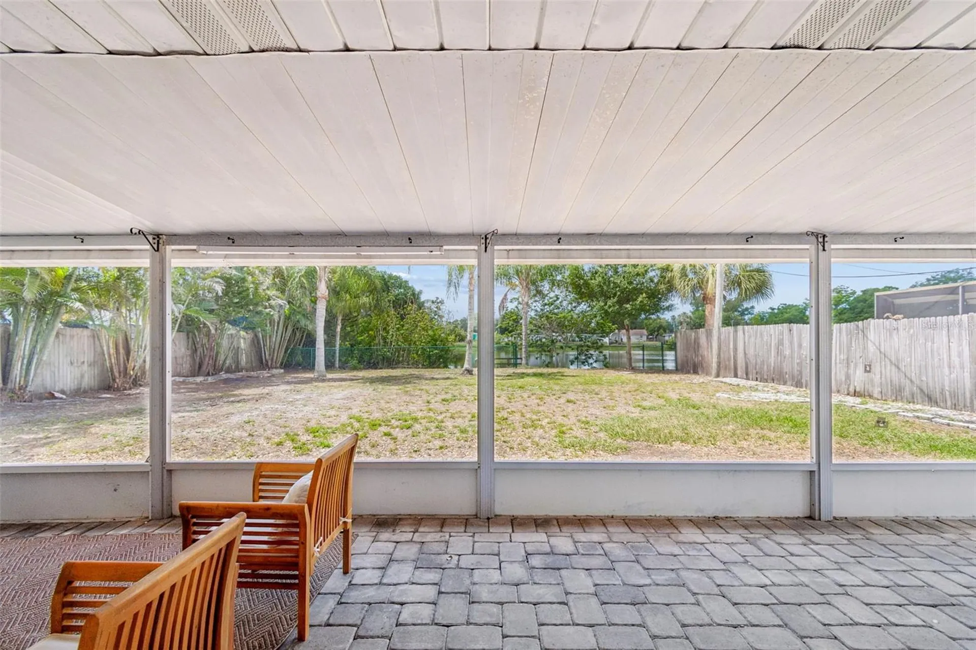 8624 91st Terrace Seminole FL 33777
