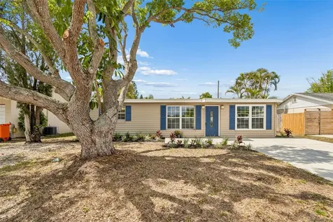 8624 91ST Terrace Seminole FL 33777