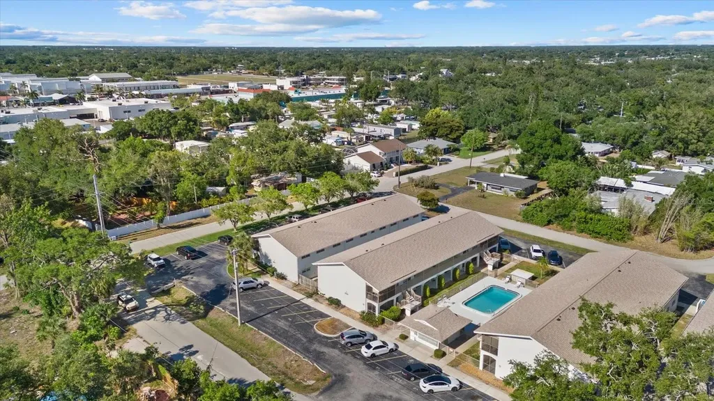 4035 S School Avenue Sarasota FL 34231