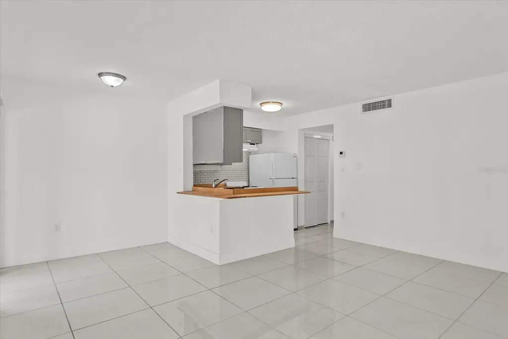 4035 S School Avenue Sarasota FL 34231