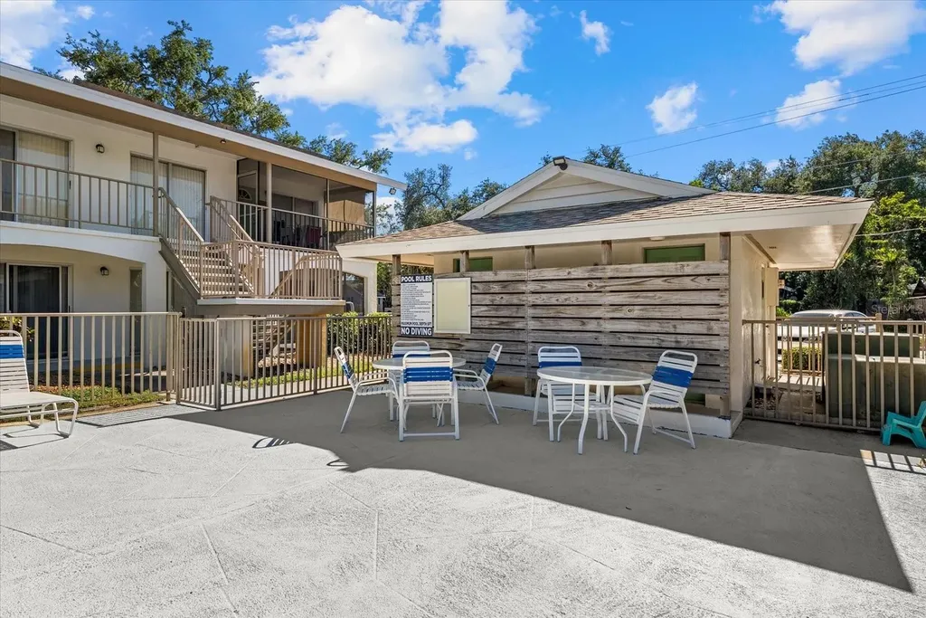 4035 S School Avenue Sarasota FL 34231