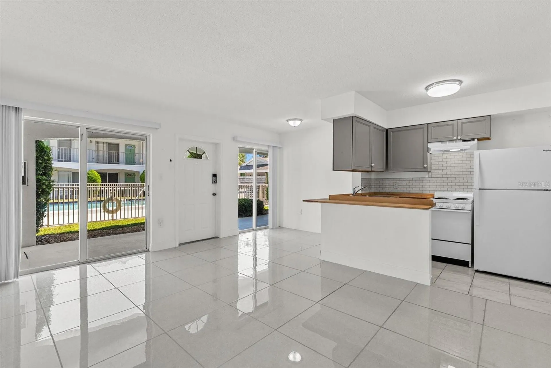 4035 S School Avenue Sarasota FL 34231