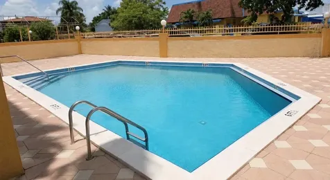 6831 W 14 Court Hialeah FL 33014