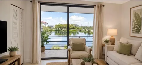 6831 W 14 Court Hialeah FL 33014