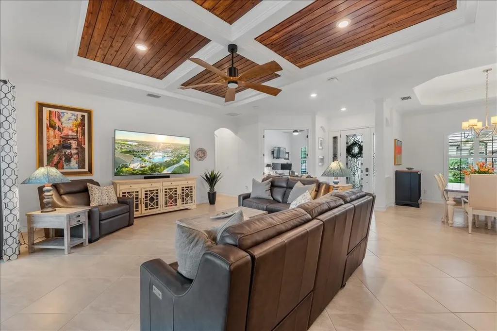 5580 Mulligan Way Lakewood Ranch FL 34211