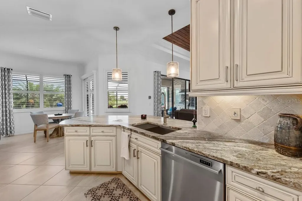 5580 Mulligan Way Lakewood Ranch FL 34211