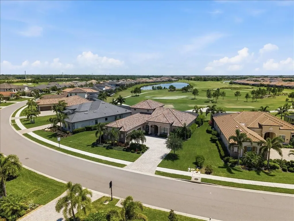 5580 Mulligan Way Lakewood Ranch FL 34211