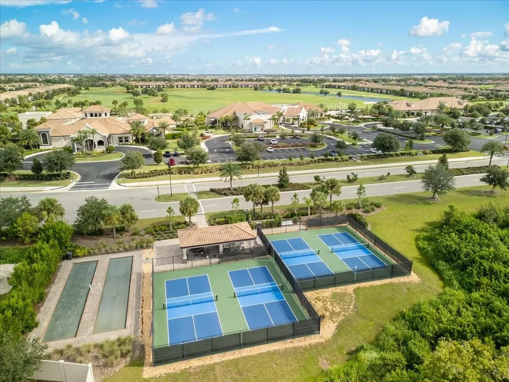 5580 Mulligan Way Lakewood Ranch FL 34211