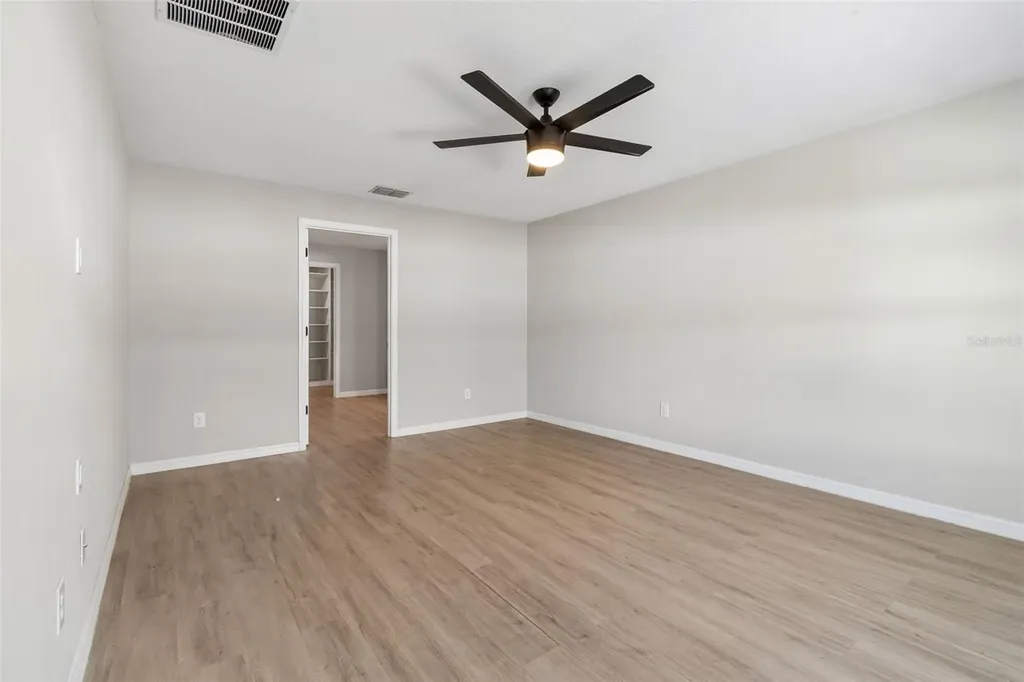 3251 Lytton Hall Drive Zephyrhills FL 33540