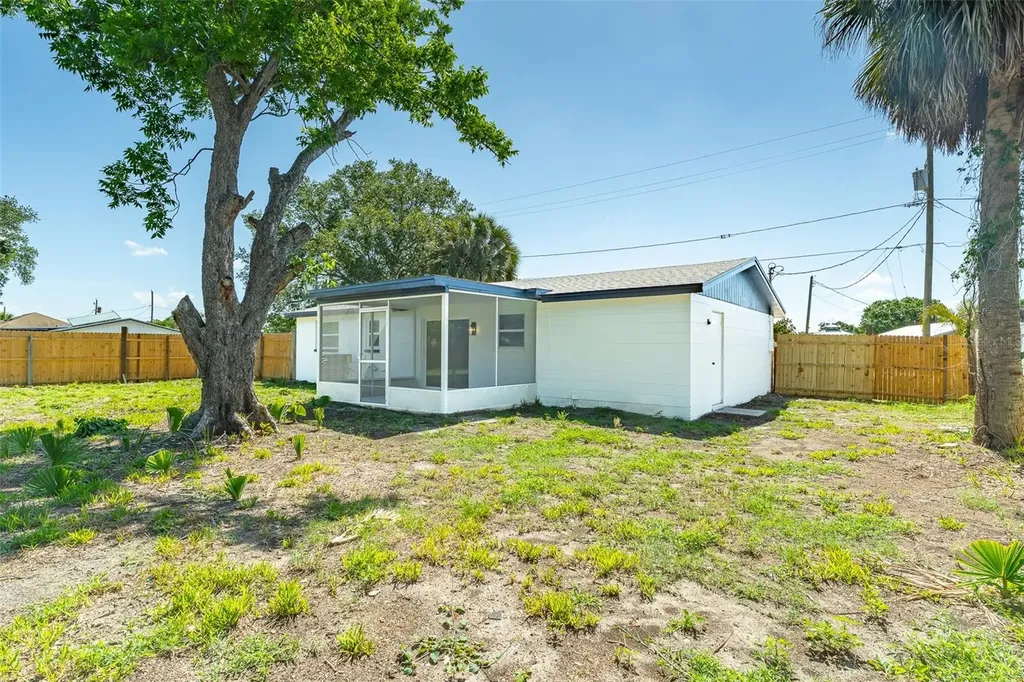 6304 Florida Circle W Apollo Beach FL 33572