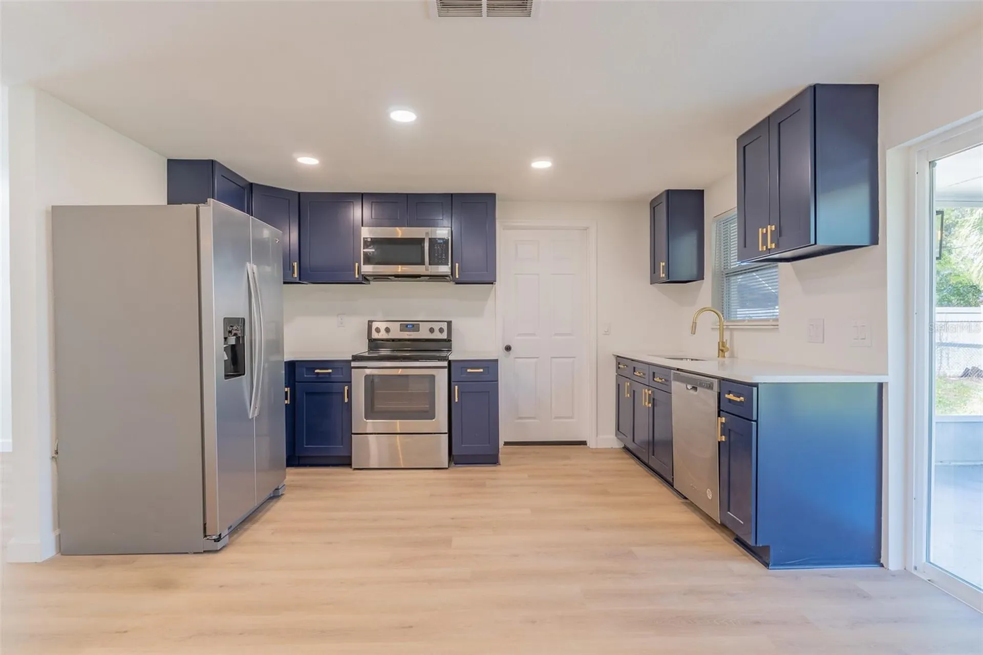 6304 Florida Circle W Apollo Beach FL 33572