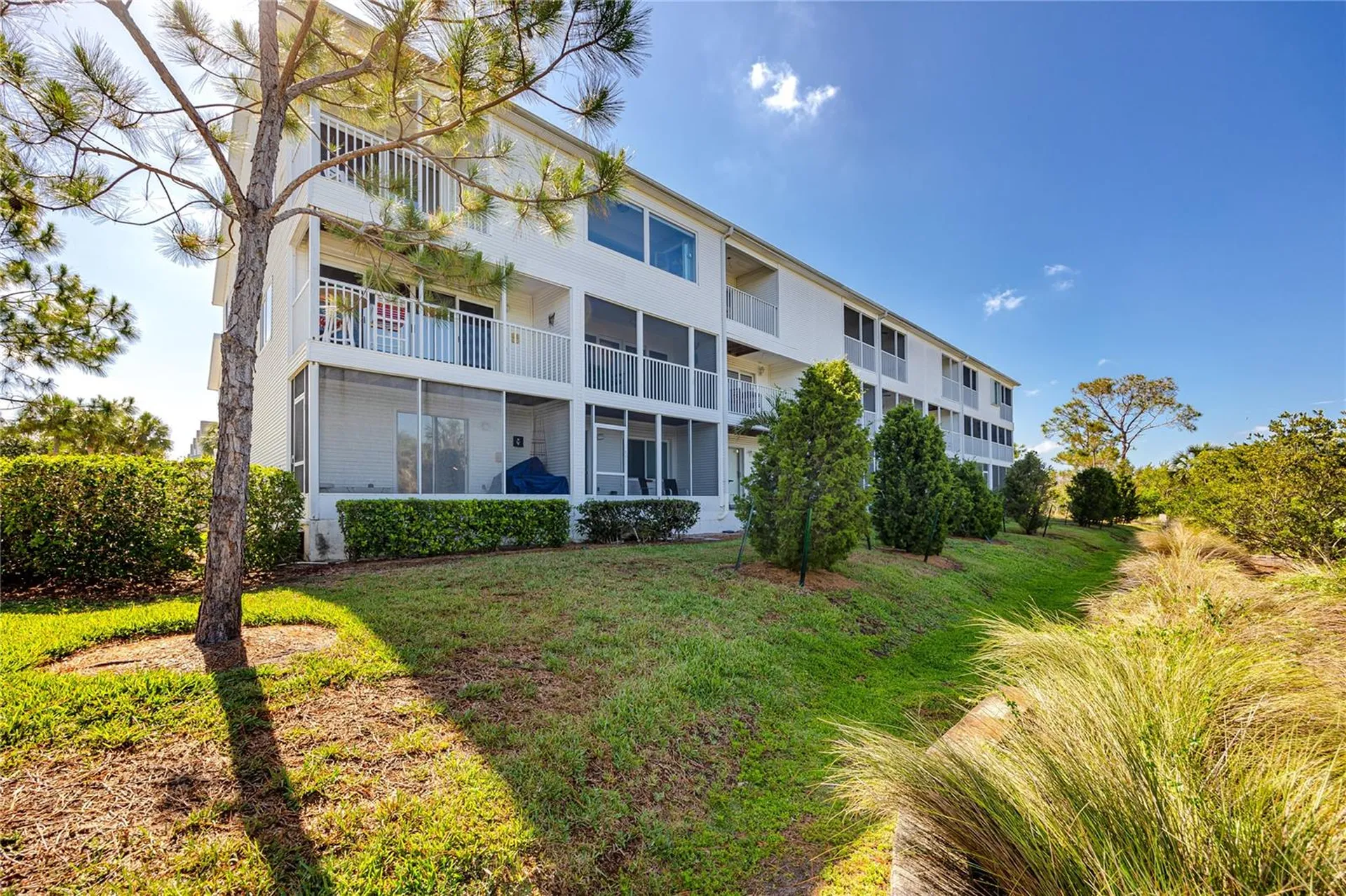 14761 Seminole Trail Seminole FL 33776