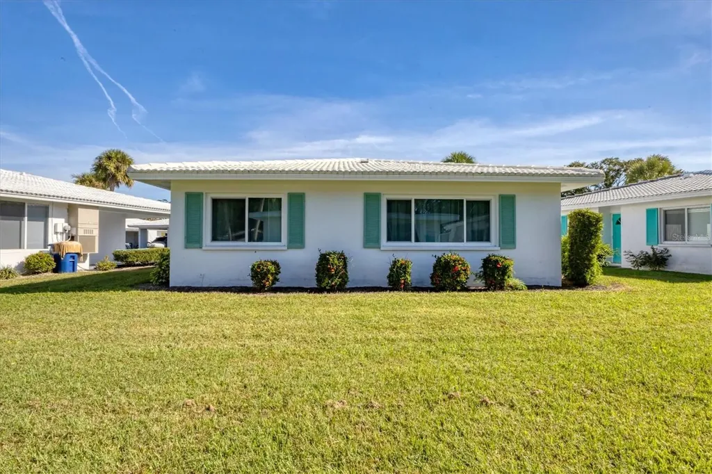 1815 Roxane Way Sarasota FL 34235