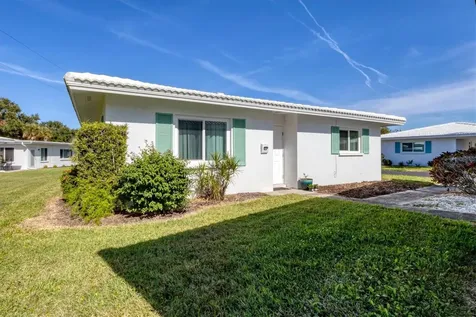 1815 Roxane Way Sarasota FL 34235