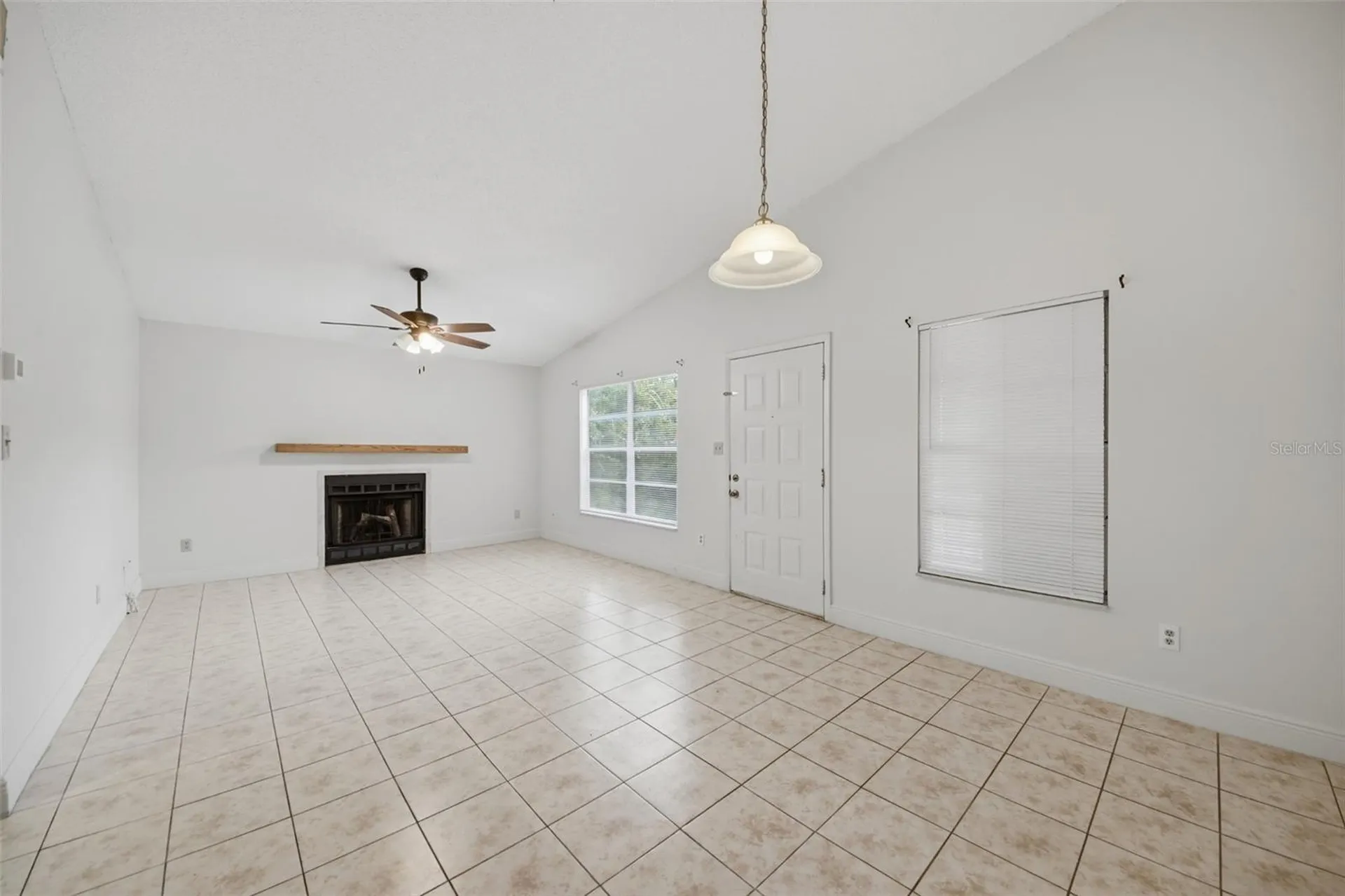 4800 S Semoran Boulevard Orlando FL 32822