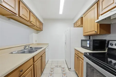 4800 S Semoran Boulevard Orlando FL 32822