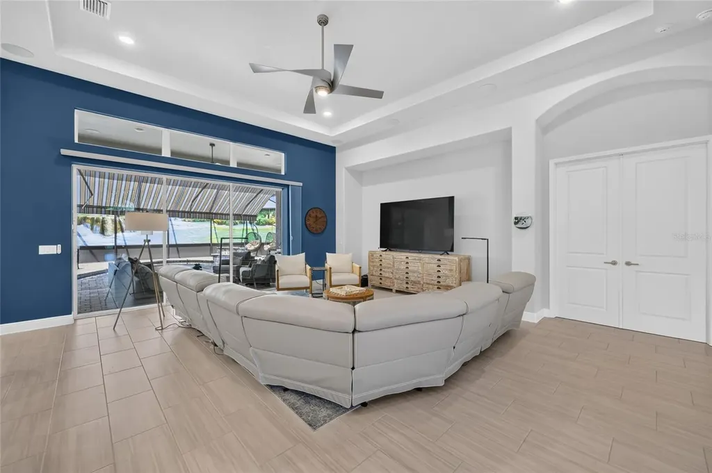 1500 W Alton Bay Place Hernando FL 34442
