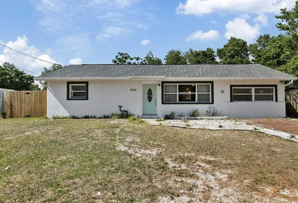 4111 W Montgomery Terrace Tampa FL 33616