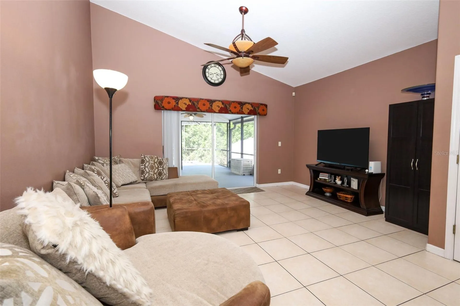411 Lynn Street Oviedo FL 32765