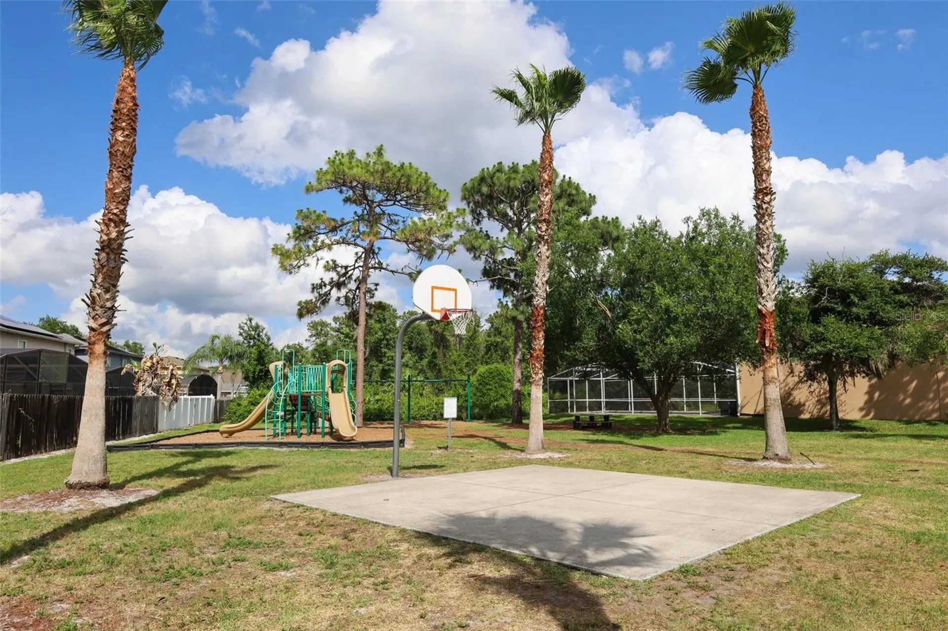 411 Lynn Street Oviedo FL 32765