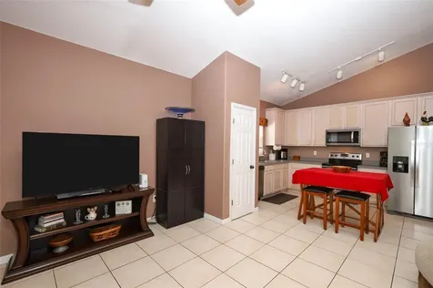 411 Lynn Street Oviedo FL 32765