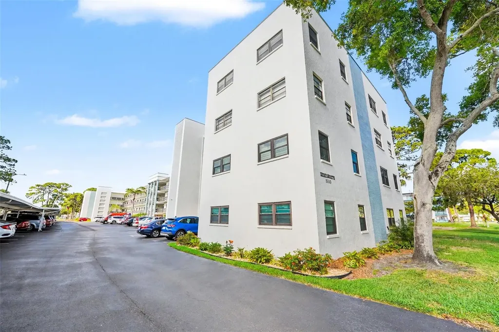 5980 80th Street N St Petersburg FL 33709
