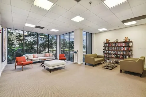 2413 Bayshore Boulevard Tampa FL 33629