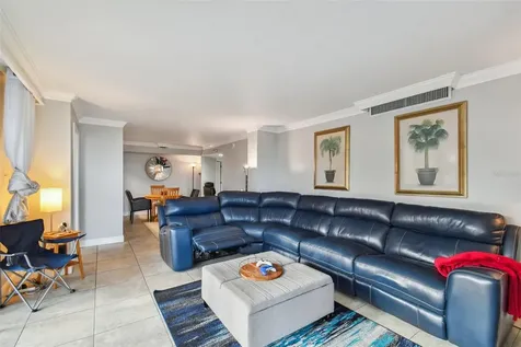 2413 Bayshore Boulevard Tampa FL 33629