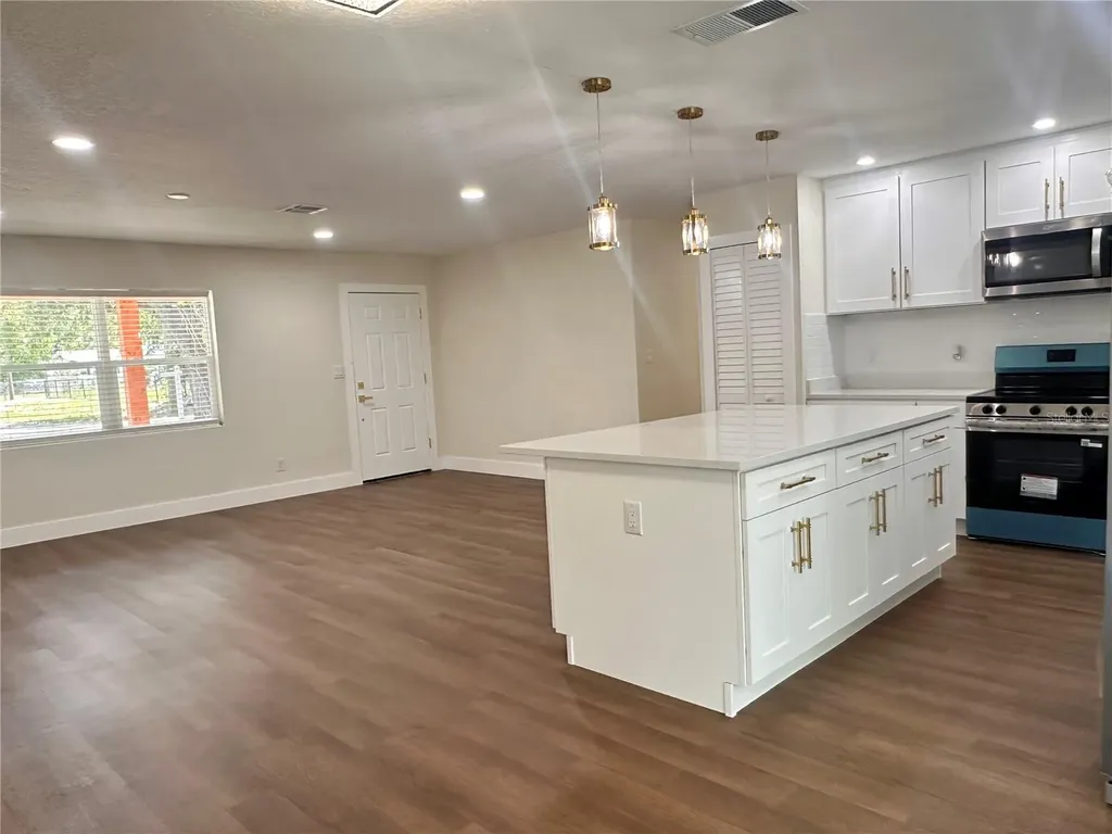 14808 N 30th Street Lutz FL 33559