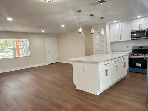 14808 N 30th Street Lutz FL 33559
