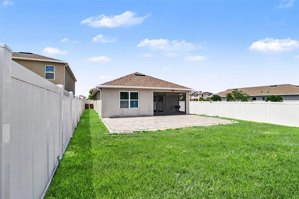 1956 Egret Meadows Avenue Kissimmee FL 34744