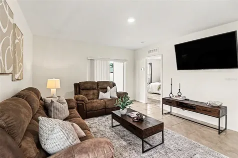 1956 Egret Meadows Avenue Kissimmee FL 34744