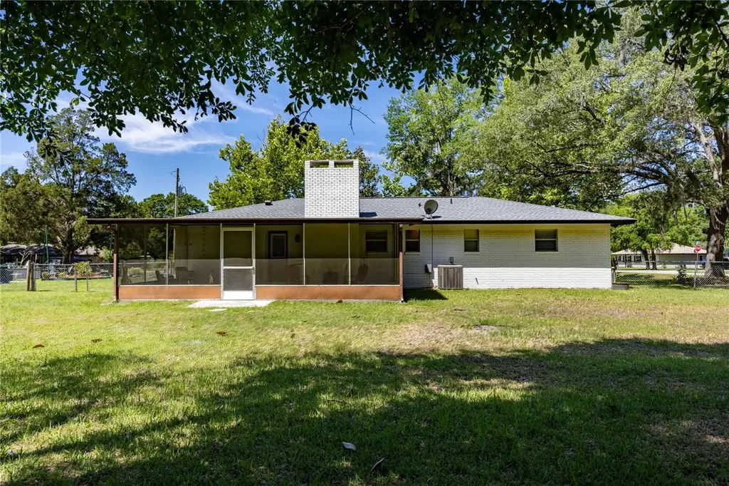 926 Woodlawn Street Starke FL 32091