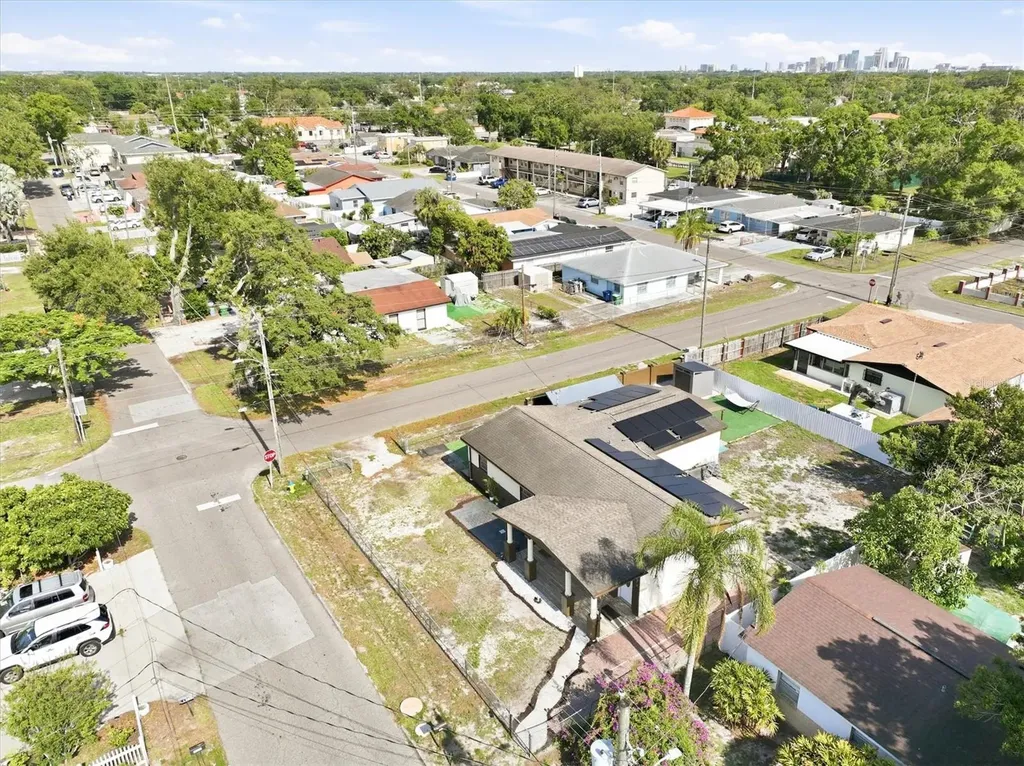 3002 W Haya Street Tampa FL 33614