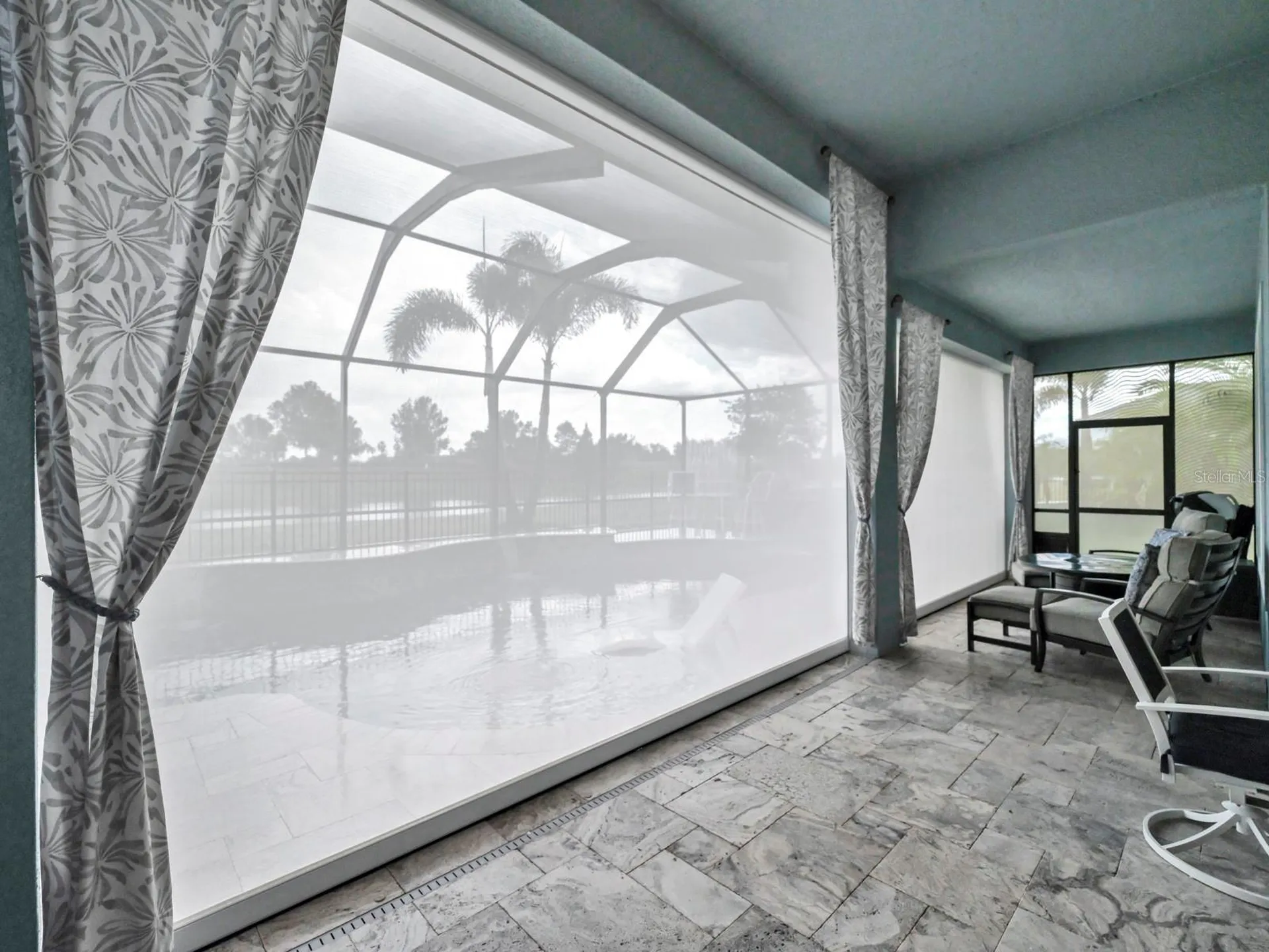 6951 Crestpoint Drive Apollo Beach FL 33572