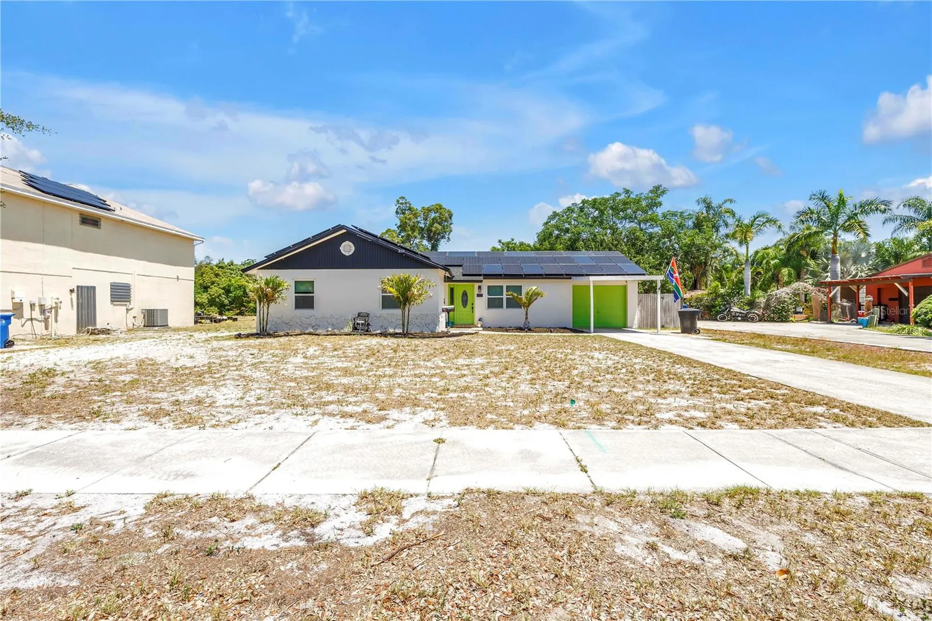 687 Jasmine Way S St Petersburg FL 33705
