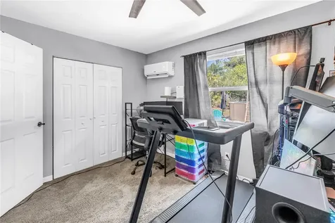 687 Jasmine Way S St Petersburg FL 33705