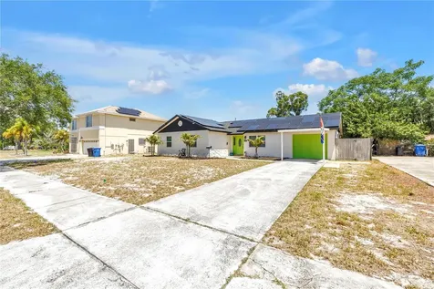 687 Jasmine Way S St Petersburg FL 33705